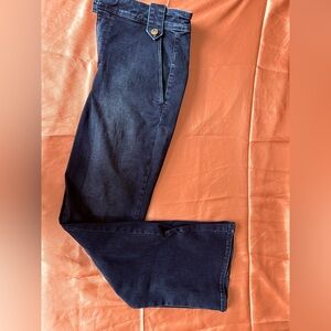 White House Black Market woman Navy wide leg Jeans
